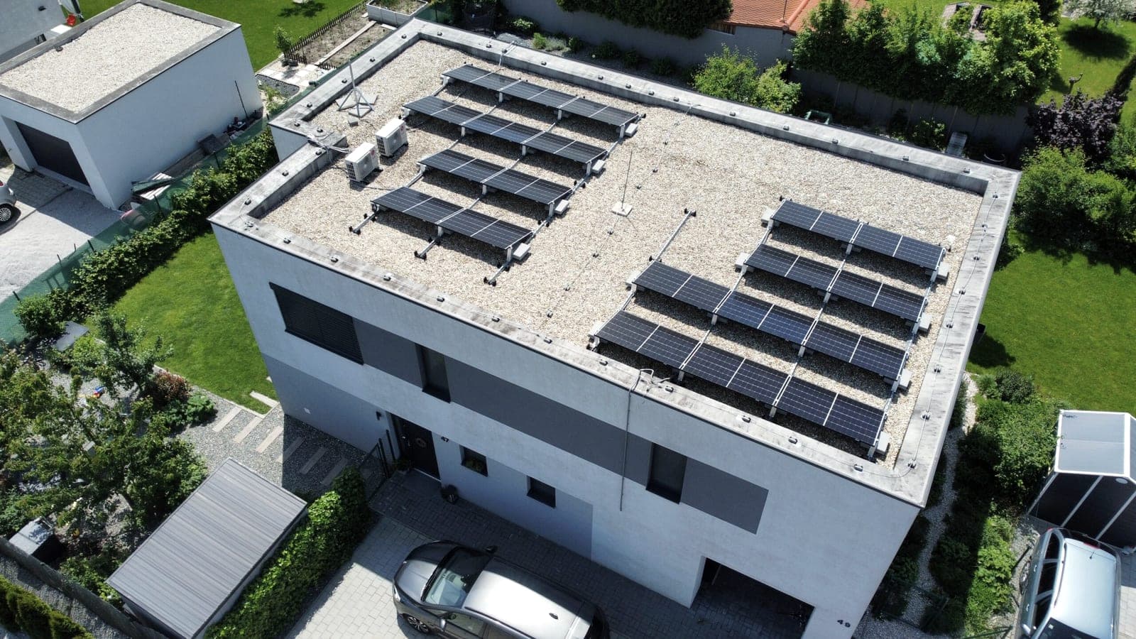 Einfamilienhaus Dunajská Lužná, Dunajská Lužná, 4,1 kWp (1/3)