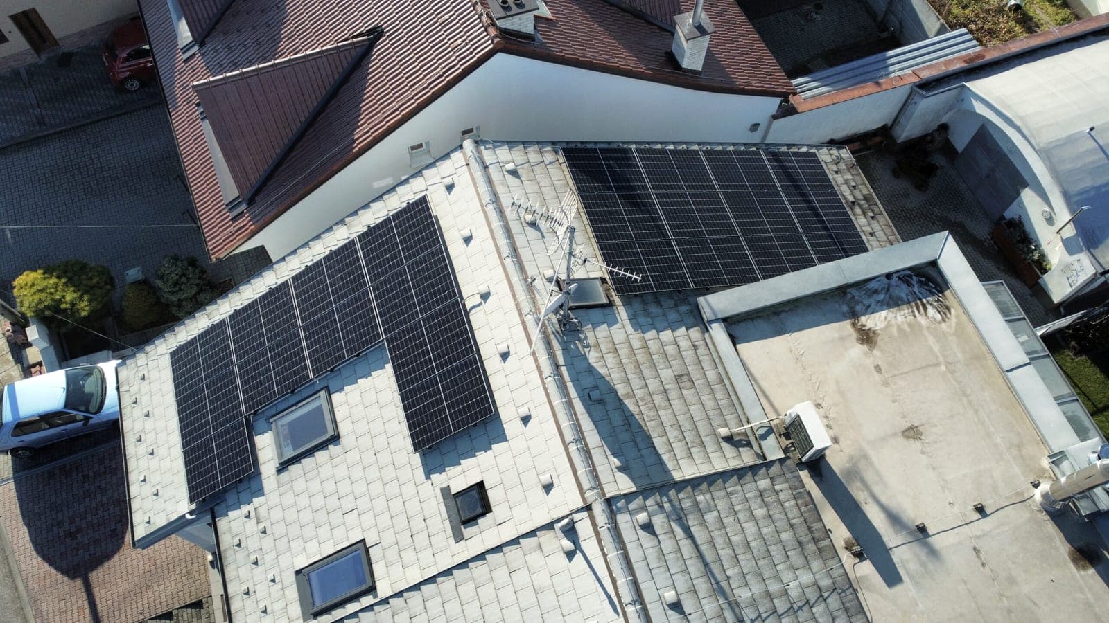 Einfamilienhaus Stupava, Stupava, 9,4 kWp (1/3)